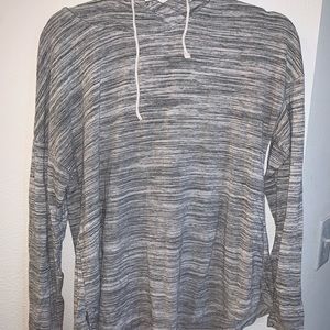 Gilligan & O’Malley hooded sleep top, heather gray